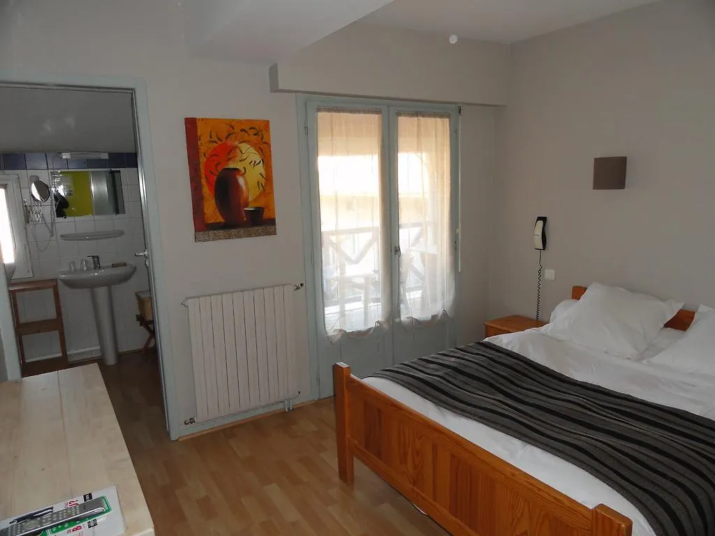 Hotel De France Maubourguet 2*,  France